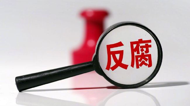 莫兰特26+5+10贝恩24分文班亚马20+7灰熊轻取马刺灰熊今日坐镇主场迎战马刺，灰熊近期赢回解禁的莫兰特一度取得4连胜，不过随后连续遭遇强敌又遭遇3连败；马刺最近8场比赛输掉7场，仅在西部倒数第二的开拓者身上拿到一场胜利。